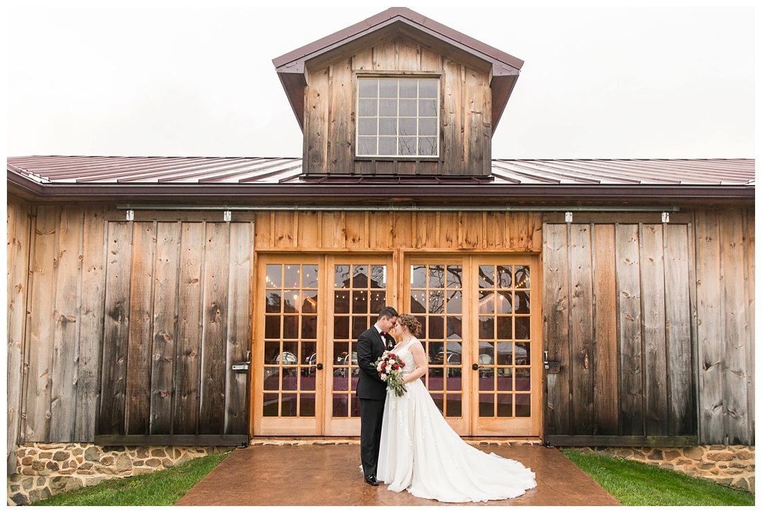 Vineyards of Marys Meadow Wedding in Darlington Maryland. Rainy fall wedding. Cold wedding day. Rainy wedding day. maryland wedding photographer. Barn wedding. Farm Wedding. Bride and groom portraits with the barn