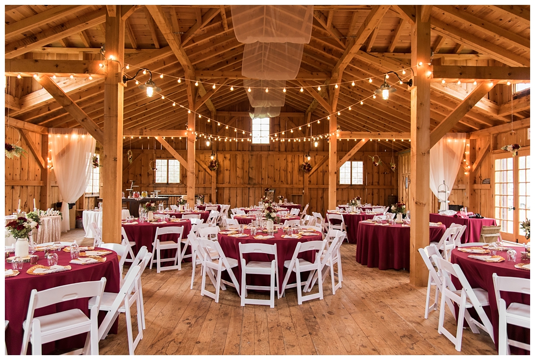 Vineyards of Marys Meadow Wedding in Darlington Maryland. Rainy fall wedding. Cold wedding day. Rainy wedding day. maryland wedding photographer. Barn wedding. Farm Wedding. barn wedding reception details.