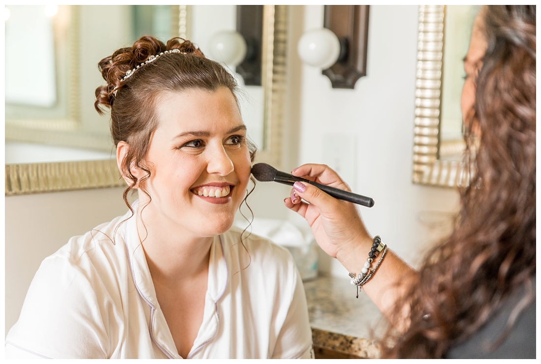 Frederick Maryland wedding. dulaneys overlook wedding. purple and blue wedding. spring wedding. maryalnd wedding photographer, frederick wedding photographer, barn wedding. sunny wedding, 