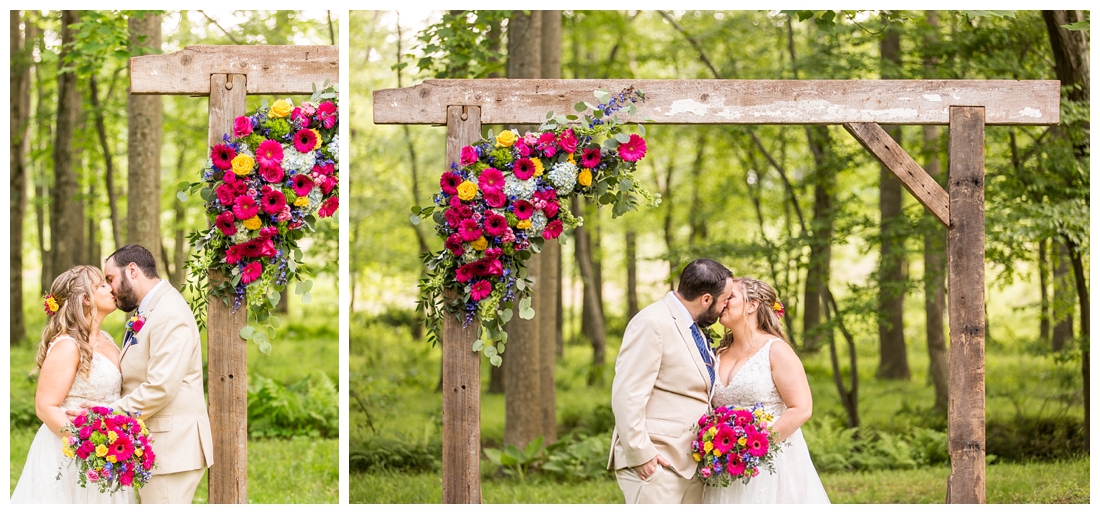 Ostertag Vista Spring Wedding. Frederick Maryland Wedding Photographer. Barn Wedding. Farm Wedding. Bright florals. 