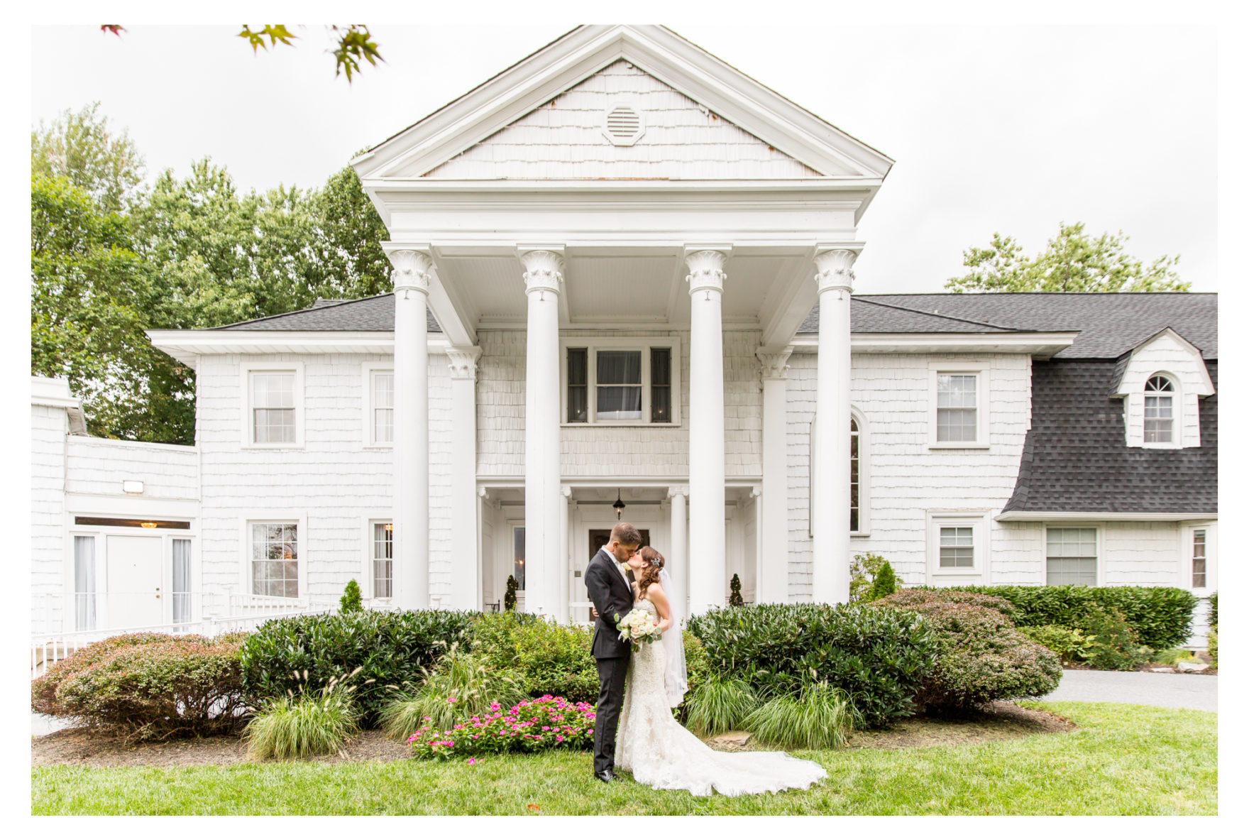 Maryland wedding photographer, frederick wedding photographer , fall wedding, september wedding, overhills mansion, catonsville maryland, frederick maryland, wedding photographer, overhills mansion wedding