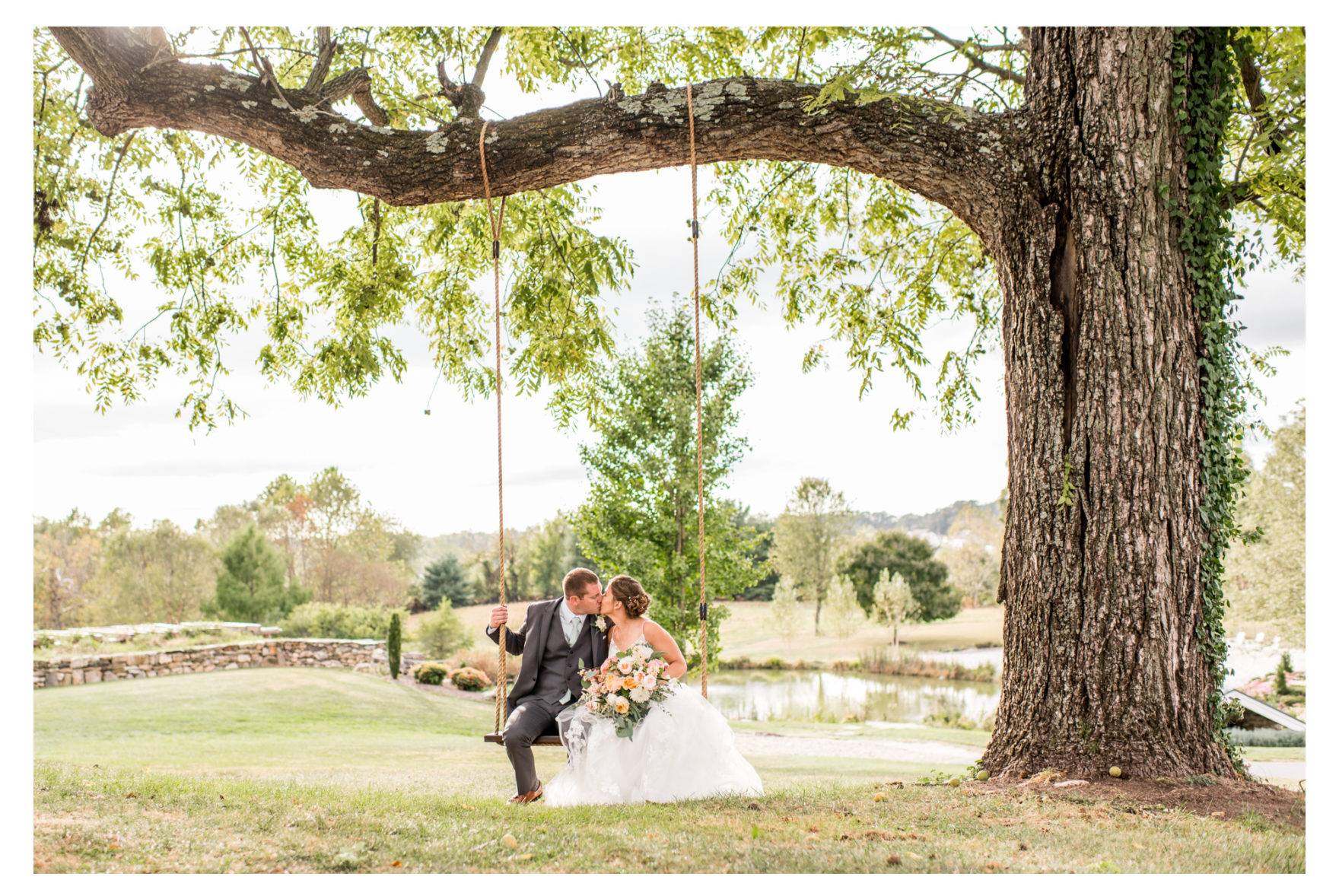 Glen Ellen Farm Wedding. Fall Wedding. Frederick Wedding Photography. Ijamsville Maryland Wedding