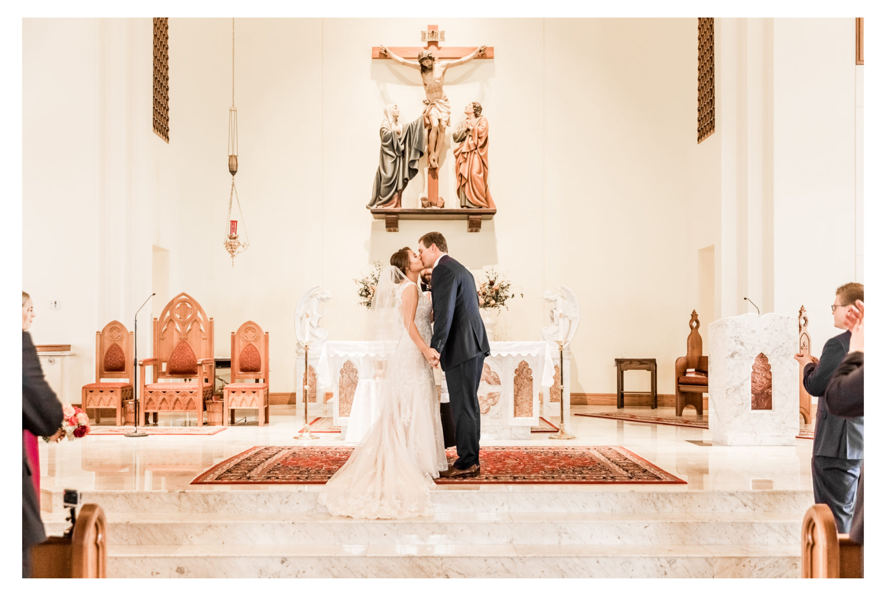 Fall Wedding. Catholic Wedding Ceremony. Westminster Maryland Wedding. Frederick Wedding Photographer. 