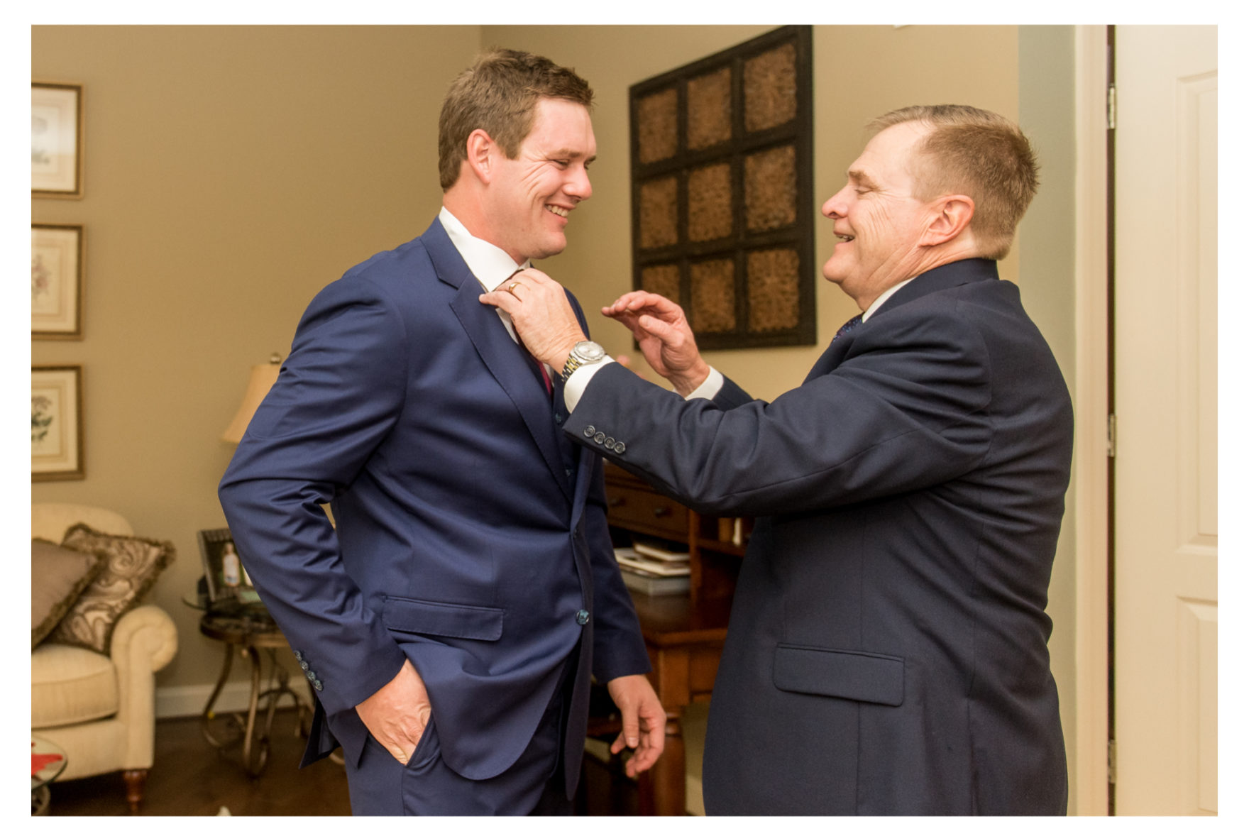 Fall Wedding. Catholic Wedding Ceremony. Westminster Maryland Wedding. Frederick Wedding Photographer. 