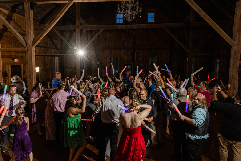 Bluebird manor, Barn Wedding, rainy spring wedding, spring wedding, may wedding, private dance, indoor ceremony, dance floor, glow sticks