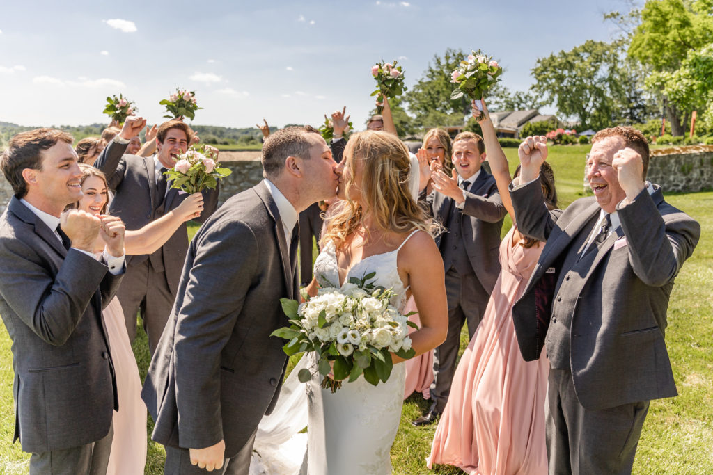 Hayfields Country Club wedding. Hayfields summer wedding. Golf Course wedding. Summer golf course wedding.