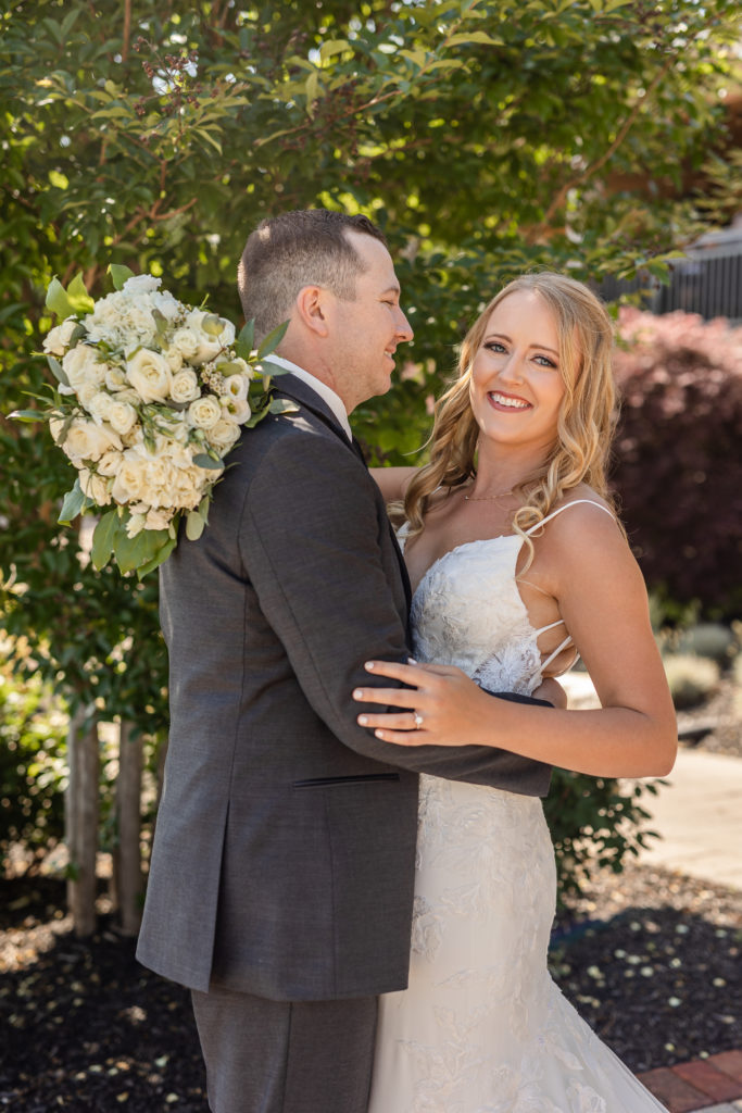 Hayfields Country Club wedding. Hayfields summer wedding. Golf Course wedding. Summer golf course wedding.