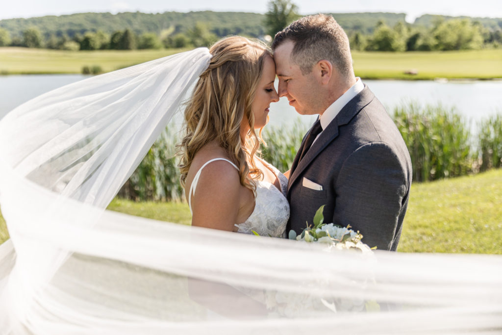 Hayfields Country Club wedding. Hayfields summer wedding. Golf Course wedding. Summer golf course wedding.