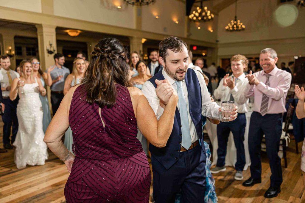 Catoctin Hall Musket Ridge Wedding Photography Spring Summer Dusty Blue Jewish Wedding