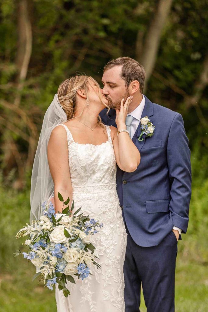 Catoctin Hall Musket Ridge Wedding Photography Spring Summer Dusty Blue Jewish Wedding